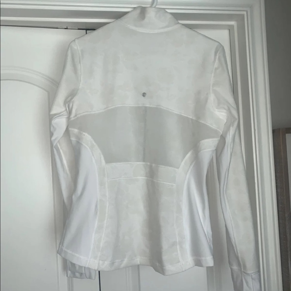 Lululemon define jacket - Picture 3 of 6